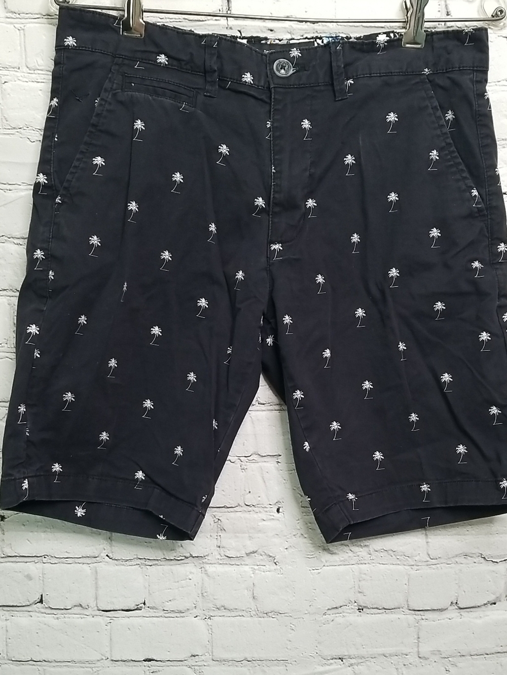 DENIM & FLOWER mens shorts small Navy/white palm trees EUC